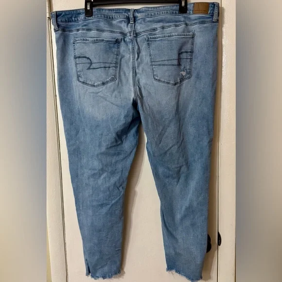 American Eagle super stretch jeans - Picture 2 of 4